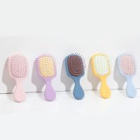 New Air Cushion Massage Comb Mini Childrens Hair Comb Leaf Shape Girl Small Comb Airbag Comb Styling Tool