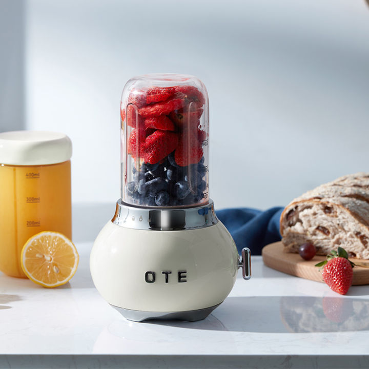 ote-juicer-blender-smoothie-เครื่องปั่นผลไม้-อาหารเสริมเครื่อง-เครื่องปั่นแบบพกพา-รุ่น-ลิตร-กำลังไฟ-300-วัตต์-จำนวน-2-โถ-สามารถใช้เป็นกระบอกน้ำได