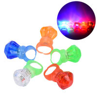 Fashion แหวน 5pcs LED Flashing Ring Finger Shiny Kids Party Light up Glow in the dark Rings