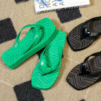 Fashion Women Flip-flop Summer Beach Outdoor Light Weight Cool Shoes Ladies Flat Slippers Non-slip Basic Love Home Sandals