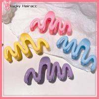 LUCKY HAIRACC เครื่องประดับผมเครื่องประดับ กรงเล็บผมคลื่น พลาสติกทำจากพลาสติก ผ้าโพกศีรษะ คลิปปลาฉลาม อุปกรณ์เสริมผม ไม่สม่ำเสมอแบบปกติ ที่หนีบผม สำหรับผู้หญิง