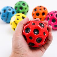 【YF】●  Resilience Hole Child Catch Soft Bouncy Anti-fall Porous Balls Kids Decompression