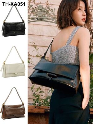 Soo young axillary same bag female soft leather ins large capacity single shoulder commuter messenger