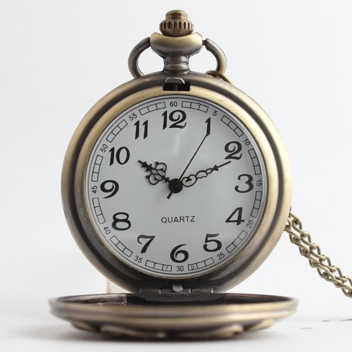 มาใหม่ล่าสุด2022นาฬิกาควอตซ์โบราณสีบรอนซ์แบบพกพานาฬิกาตัวเลขสร้อยคอโรมันจี้สร้อยคล้องคอแบบย้อนยุค