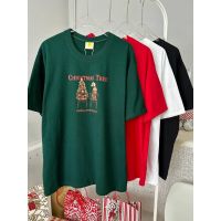 【HOT】Oversize Sticker Print เสื้อยืดโอเวอร์ไซส์ งานสติ๊กเกอร์ปริ้น Cotton 100% ลาย Christmas Tree100%cotton