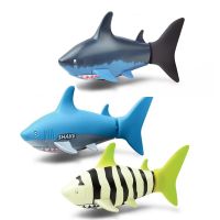 Mini RC Submarine 4 CH Remote Small Sharks With USB Remote Control Toy Fish Boat Best Christmas Gift for Children Kids