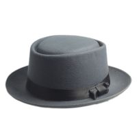 【Explosion umbrella】 Unisex รู้สึกหมูพายผู้ชายหมวก Fedora กับวง25