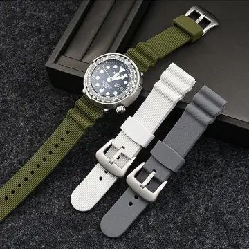SEIKO SKX009 & SKX007 with DIVER'S 200M in off white shade AUTHENTICITY  QUERY | The Watch Site