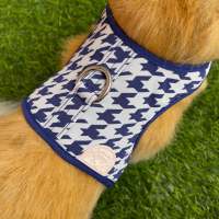 Waggles Houndstooth Navy เสื้อผ้า ชุดรัดอก สายจูง สุนัข, หมา, แมว, สัตว์เลี้ยง ขนาดเล็ก - ขนาดกลาง พร้อม สายจูง