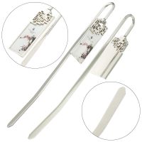 1PC Chinese Vintage Plum Orchid Bamboo Chrysanthemum Metal Bookmark Square Blue White Porcelain Retro Book Clip Reading Gifts
