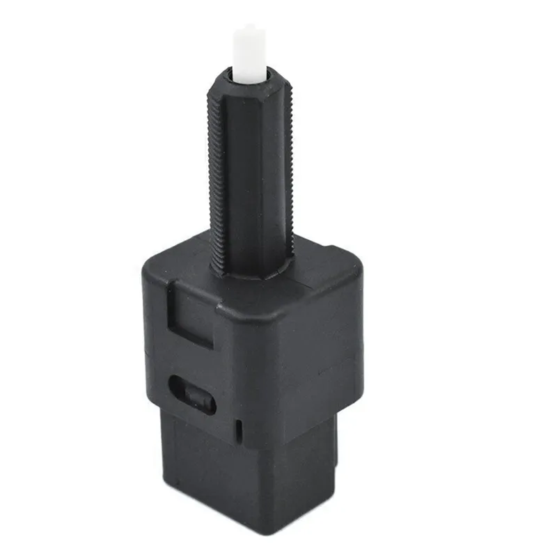 Total 48+ imagen nissan brake light switch In.thptnganamst.edu.vn