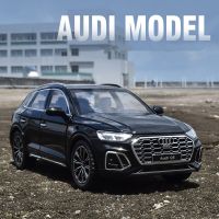 1:24 AUDI Q5 SUV Alloy Car Model Diecasts Metal Toy Vehicles High Simulation Sound Light Vehicles Collection Childrens Toy Gift Die-Cast Vehicles