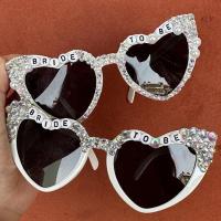 Bachelor Party Sunglasses with Bride To Be Letter Heart Shape Frame Sunglasses for Woman Girlfriend Taking Photo Tools Cycling Sunglasses