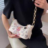 French Style Niche Bags Graffiti Printed Underarm Female New Western Chain Shoulder Personalized Messenger Trendy 【AUG】