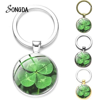 Clover Keychain Four Leaf Clover Art Photo Glass Crystal Cabochon Pendant Key Chain Ring Fashion Lucky Jewelry Gift For Women Key Chains