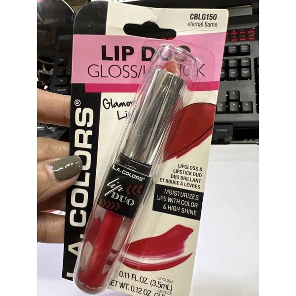 LA Colors Lip Gloss & Lipstick Duo Moisturizes lips with natural color &  high Shine BLC822