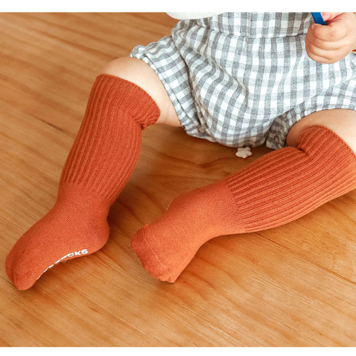 ถุงเท้ายาว-สำหรับเด็กแรกเกิด