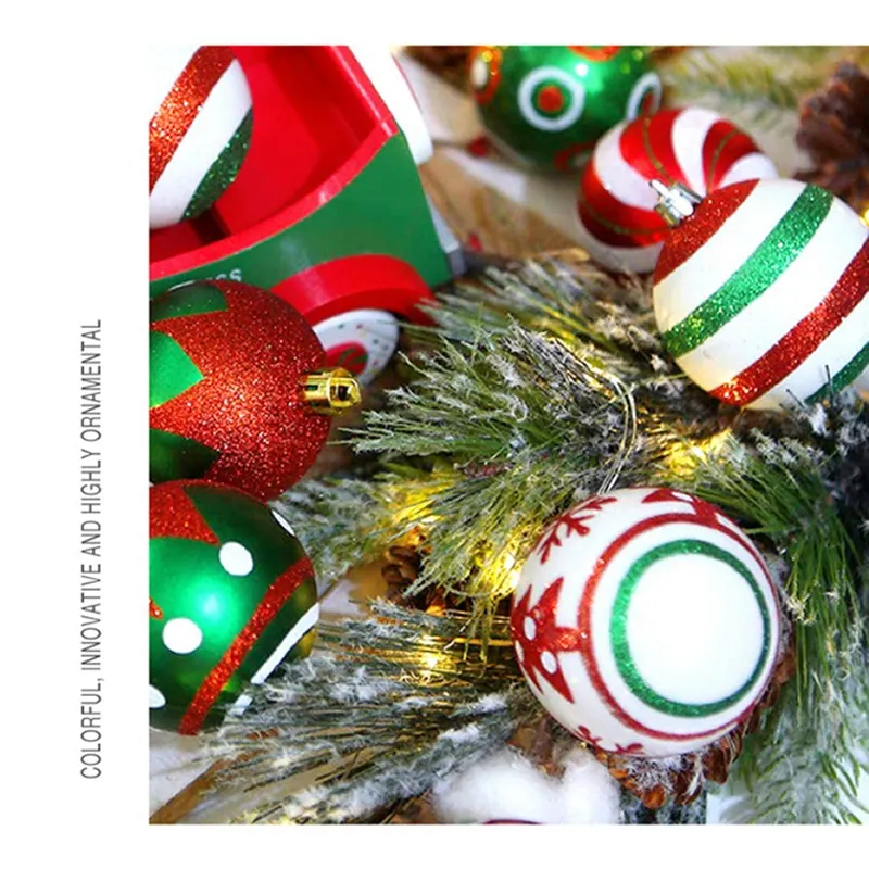 Thiết kế red and green christmas decorations cho ngôi nhà của bạn trong
