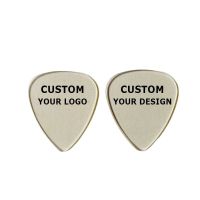 Hot Product Custom Logo/Design Transparent Guitar Pick 0.71mm Medium Thickness OEM Printing Plectrum Mediator on One Side 100pcs Guitar Bass Accessori