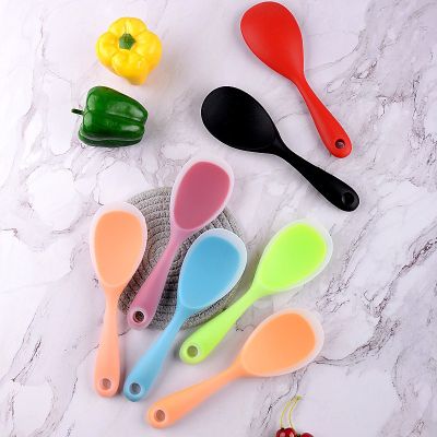 ◑✽ Hanging Silicone Rice Spoon Kitchen Ladle Non-stick Saucepan Electric Rice Cooker Cooking Scoop with Holes Household Items ложка