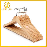 Smiley Home ไม้แขวนเสื้อ ที่แขวนเสื้อ วัสดุ เนื้อไม้ สีเบจ มีร่องกันผ้าหล่นจากไม้แขวนและมีก้านแขวนกางเกง ขนาด 28*42 cm.