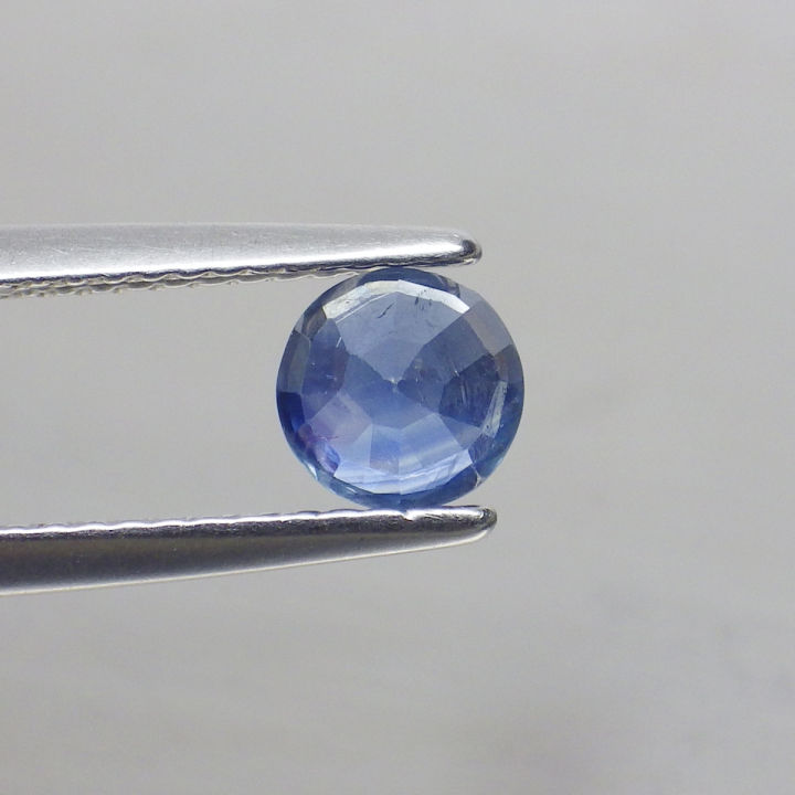 พลอย-ไพลิน-แซฟไฟร์-แท้-ธรรมชาติ-natural-blue-sapphire-หนัก-0-88-กะรัต