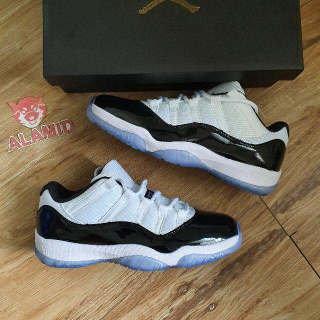 concord 11 low size 9
