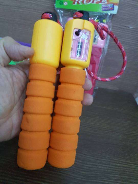 jump-rope-เชือกกระโดด-แบบนับรอบได้-ในตัว-มีปุ่มกดตั้งค่าการนับได้-สายปรับสั้นยาวได้