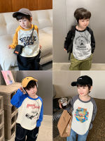 เด็ก Amo Beibei 2023 เสื้อแร็กเก็นการ์ตูนฤดูใบไม้ร่วงเด็กชายและเด็กจับคู่สีคอกลมแขนยาวทรงหลวม T เสื้อ