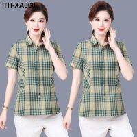 High-end mothers short-sleeved womens 2023 new plaid top middle-aged and elderly casual all-match