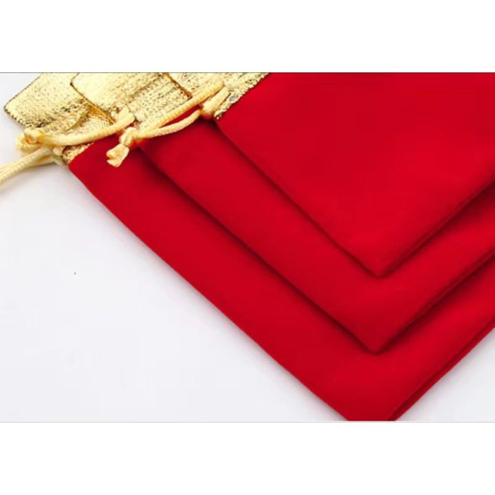 ถุงแดงกำมะหยี่-ขอบทอง-ถุงแดง-ถุงแดงใส่ทอง-ถุงใส่เครื่องประดับ-ถุงผ้าสีแดง-ถุงใส่วัตถุมงคล-ถุงกำมะหยี่-ถุงมงคล-ถุงทองสีแดง-ขนาด-7x9-ซม