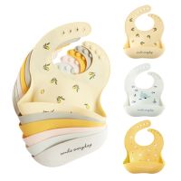 【YD】 Soft Silicone Saliva Bib Apron Babies Accessories Newborn Feeding Cartoon Print Boy Convenience