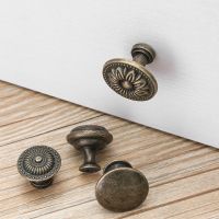 2 Pcs Antik Tarik Pegangan Bentuk Bulat Kabinet Menarik Retro Laci Knob Lemari Menarik Pintu Mebel Menangani Hardware Fittings