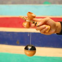 ใหม่คลาสสิก Kendama ของเล่นไม้มืออาชีพ Kendama ทักษะลูกผสมการศึกษาของเล่นเกมแบบดั้งเดิมสำหรับเด็ก