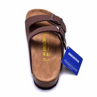 【Ready Stock】Birkenstock Arizona Sandals Fashion Men and Women slippers