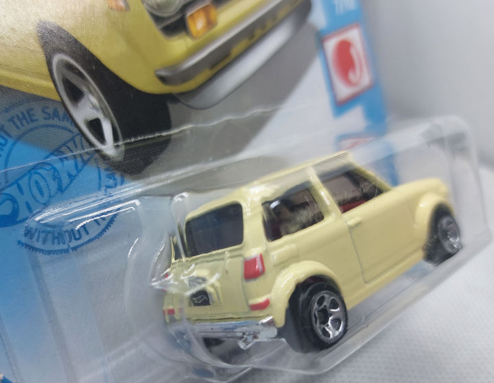 hotwheels-custom-70-honda-600