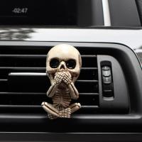 Skull Ornament Ghost Head ของขวัญส่วนบุคคล Creative Car Interior Decorations Skull Ghost Car Air Freshener Vent Clip