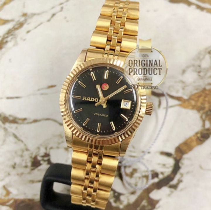 rado-voyager-นาฬิกาข้อมือผู้หญิง-เรือนทอง-หน้าปัดดำ-สายสแตนเลส-รุ่น-561-4019-2-015-black-gold