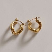 chic appeal -  sculpture hoop earring ต่างหูห่วงมินิมอล