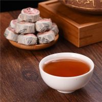 Yunnan ข้าวเหนียวชา Pu-Erh,กลิ่นหอมแรงชาปรุงสุก Pu-Erh ขนาดเล็กใบชาผงในภาชนะปิดสนิทชา Tuo