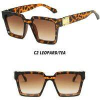 AW แว่นกันแดดผู้หญิง มะนาวเรียกพี่ Leopard Sunglasses  กรอบสี่เหลี่ยมใหญ่ลายเสือดาว แถมซองแว่นตากันน้ำ แว่นตัดแสง แว่นแฟชั่น