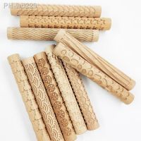 Wooden Non-Stick Embossed Rolling Pin For Kitchen Roller Crafts Baking Cake Pottery Art Clay Roll Pastry Bakery Accessories