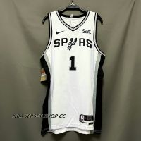 ใหม่ ของแท้ NBA San Antonio Spurs สําหรับผู้ชาย #1 เสื้อกีฬาแขนสั้น ลายทีม Victor Wembanyama Association Edition สีขาว