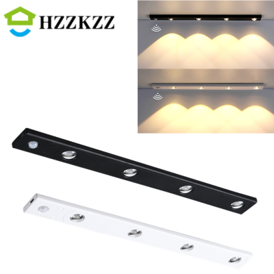 ร้อน HZZKZZ PIR Motion Sensor แสงไร้สาย LED ไฟกลางคืน USB ชาร์จโคมไฟคืนสำหรับตู้ครัวตู้เสื้อผ้าโคมไฟบันได