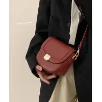 Versatile ins crossbody bag for women 2023 new trendy retro saddle bag niche texture single shoulder red bag 【JYUE】