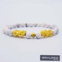 สร้อยข้อมือหินฮาวไลท์ (Howlite) ขนาด 6 มิล ปี่เซียะสีทองคู่ พลังหินธรรมชาติกับปี่เซียะมงคลช่วยส่งเสริมสุขภาพดี มีสุขและร่ำรวย