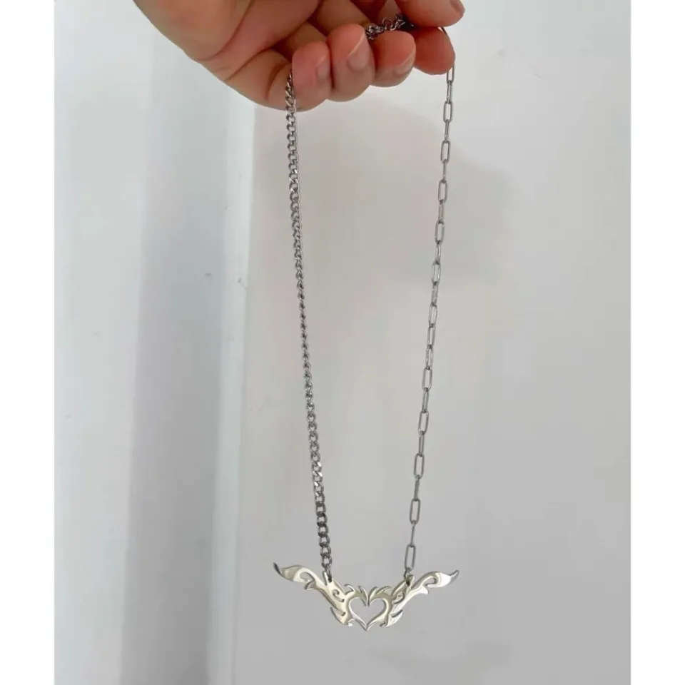 Details 165+ couple necklace club latest songngunhatanh.edu.vn