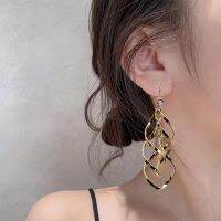 Anting Spiral โลหะสีเงินสีทองแนวพังก์สำหรับผู้หญิงต่างหูแบบห้อยยาวแบบสร้อยคอประดับ