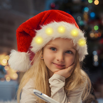 HotLed หมวกคริสต์มาส Light Up หมวกซานตาคลอสหมวกมนุษย์หิมะกวางคริสต์มาสหมวกสำหรับผู้ใหญ่เด็กปีใหม่เทศกาลปาร์ตี้วันหยุดซัพพลาย