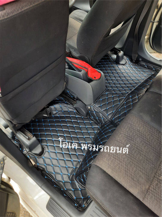 พรมรถยนต์-6d-เข้ารูป-toyota-avanza